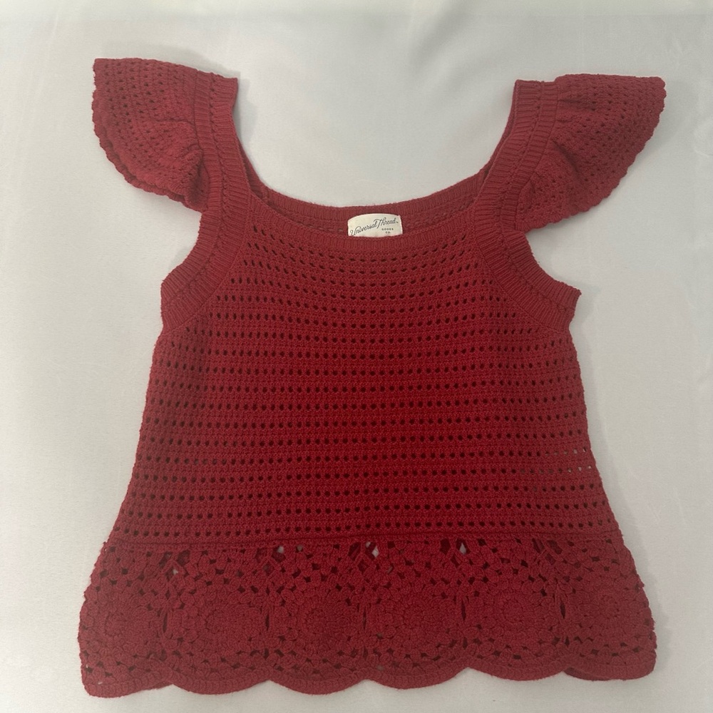 Universal Thread Scarlet Crochet Top